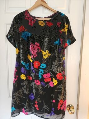 Maeve Anthropologie Alisa Burnout Velvet Mini T Dress Floral Black Size 6 Silk